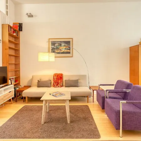 Apartment Voldersgracht Canal Haarlem