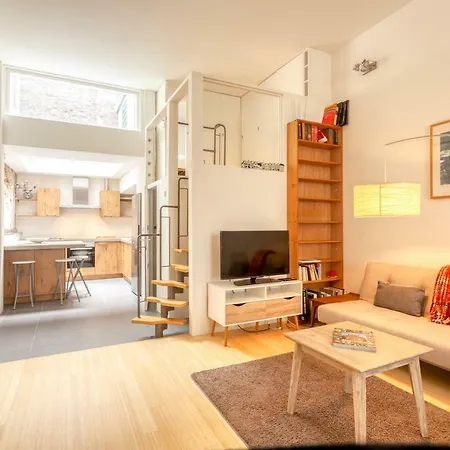 Apartment Voldersgracht Canal Haarlem